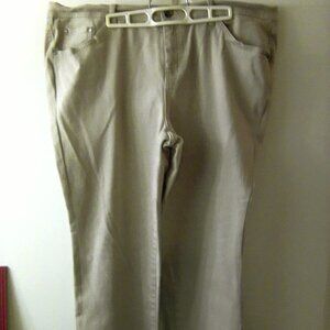 Womens pants 20W Petite Stretch Straight Classic Faded Glory beige